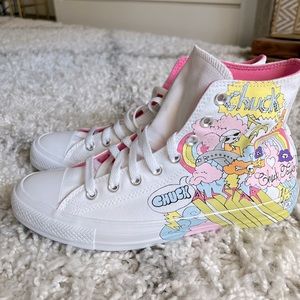 Converse Chuck Taylor Allstar high top Notebook Print